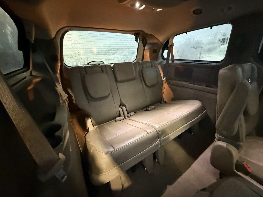 Chrysler Town & Country Touring-L 2016