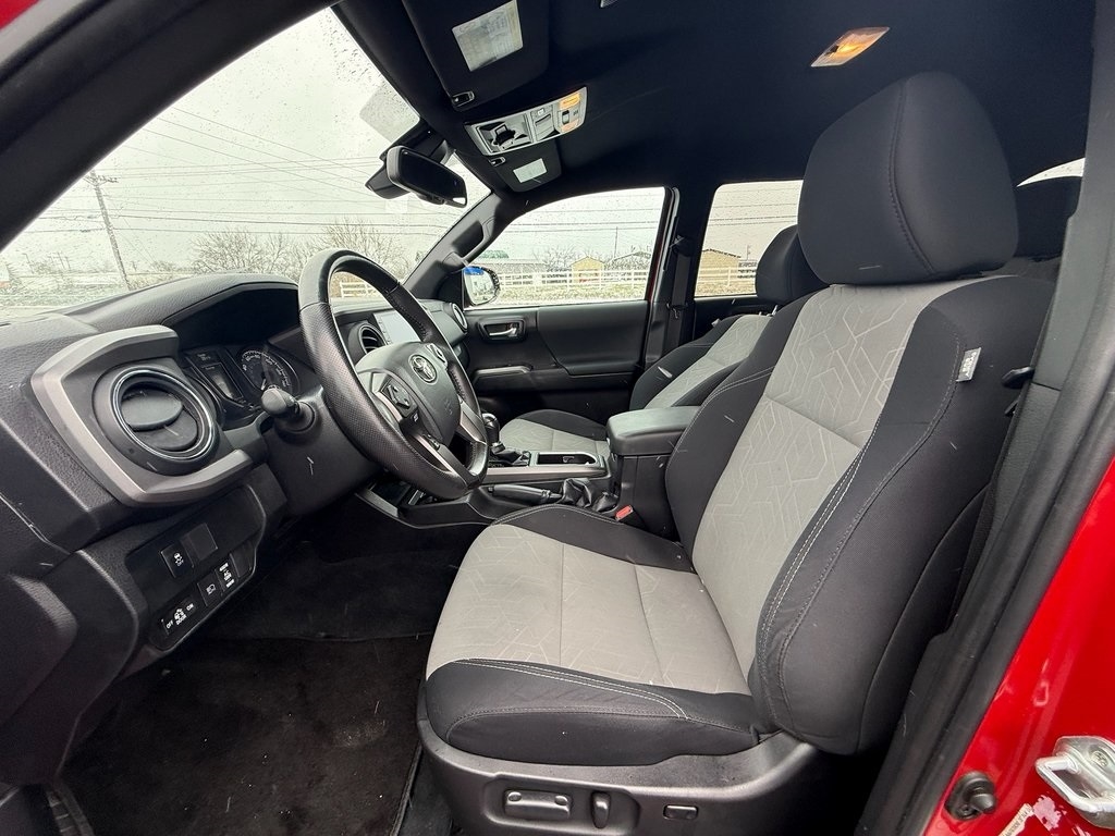 Toyota Tacoma SR5 Double Cab Long Bed V6 6AT 4WD 2023