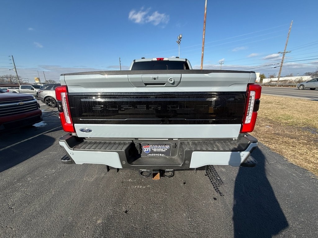 Ford F-250 SD Platinum Crew Cab 4WD 2025