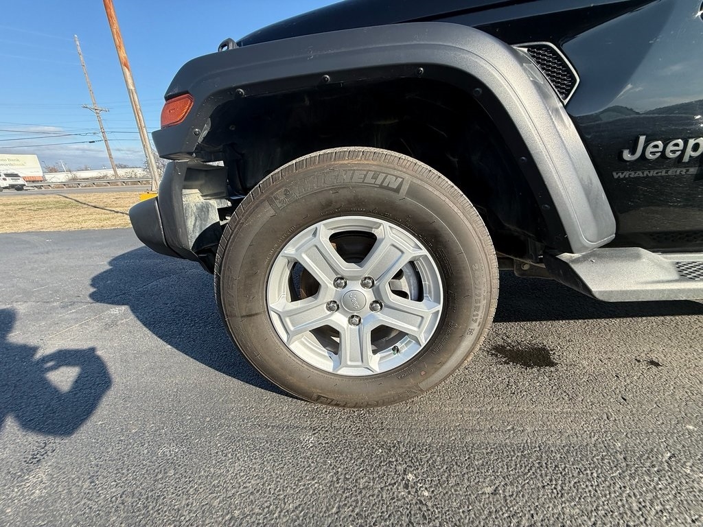 Jeep Wrangler Unlimited Sport S 2023