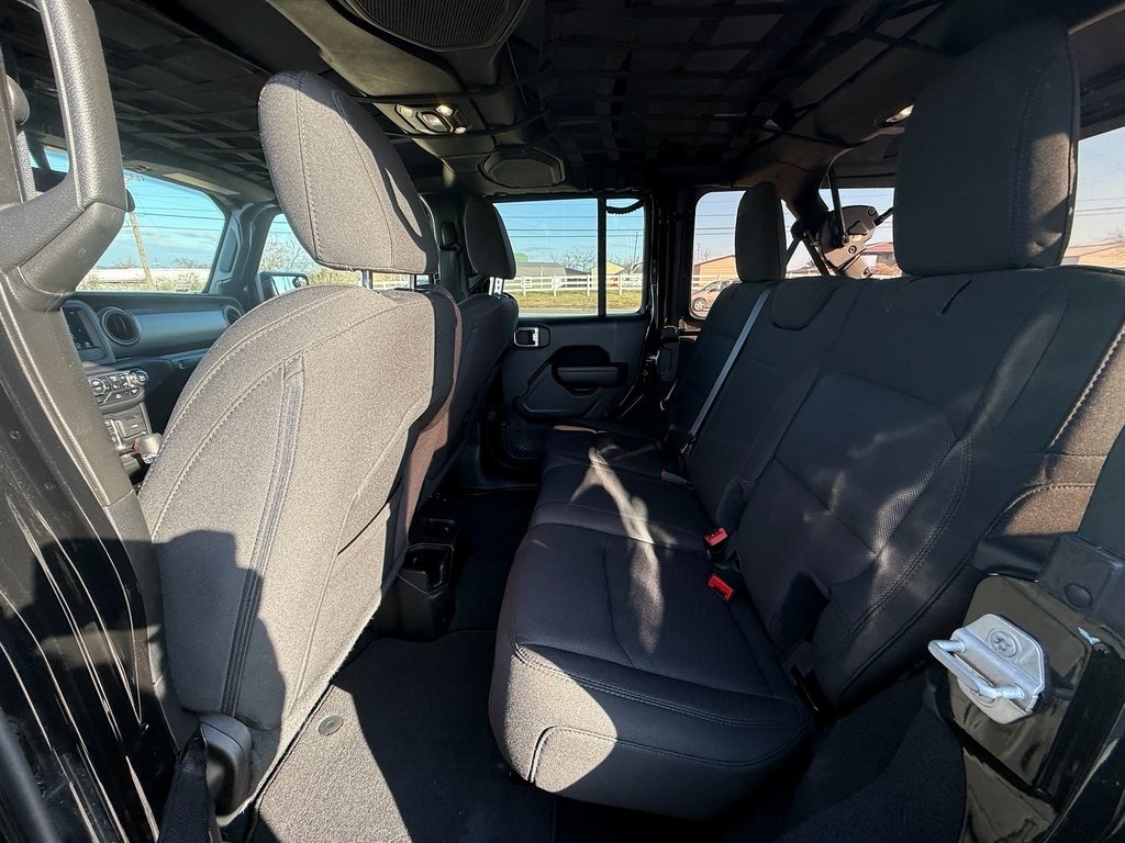 Jeep Wrangler Unlimited Sport S 2023