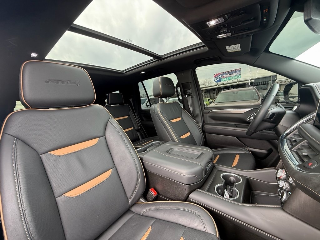 GMC Yukon Denali 4WD 2024