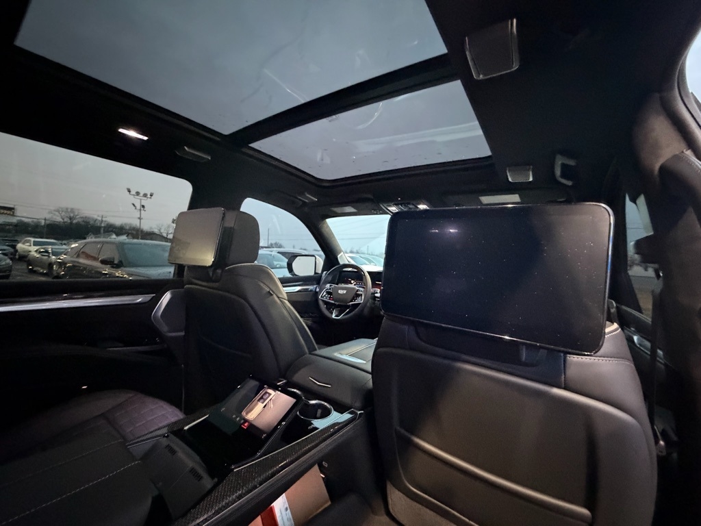 Cadillac Escalade ESV V 4WD 2025