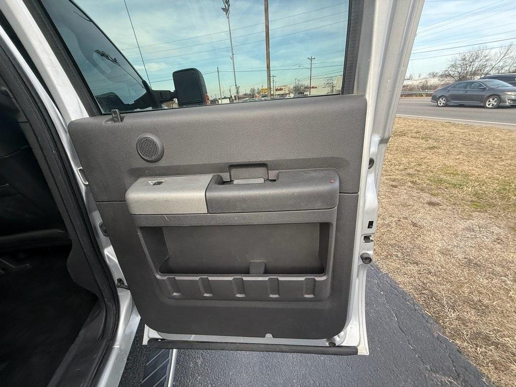 Ford F-250 SD Lariat Crew Cab 4WD 2012