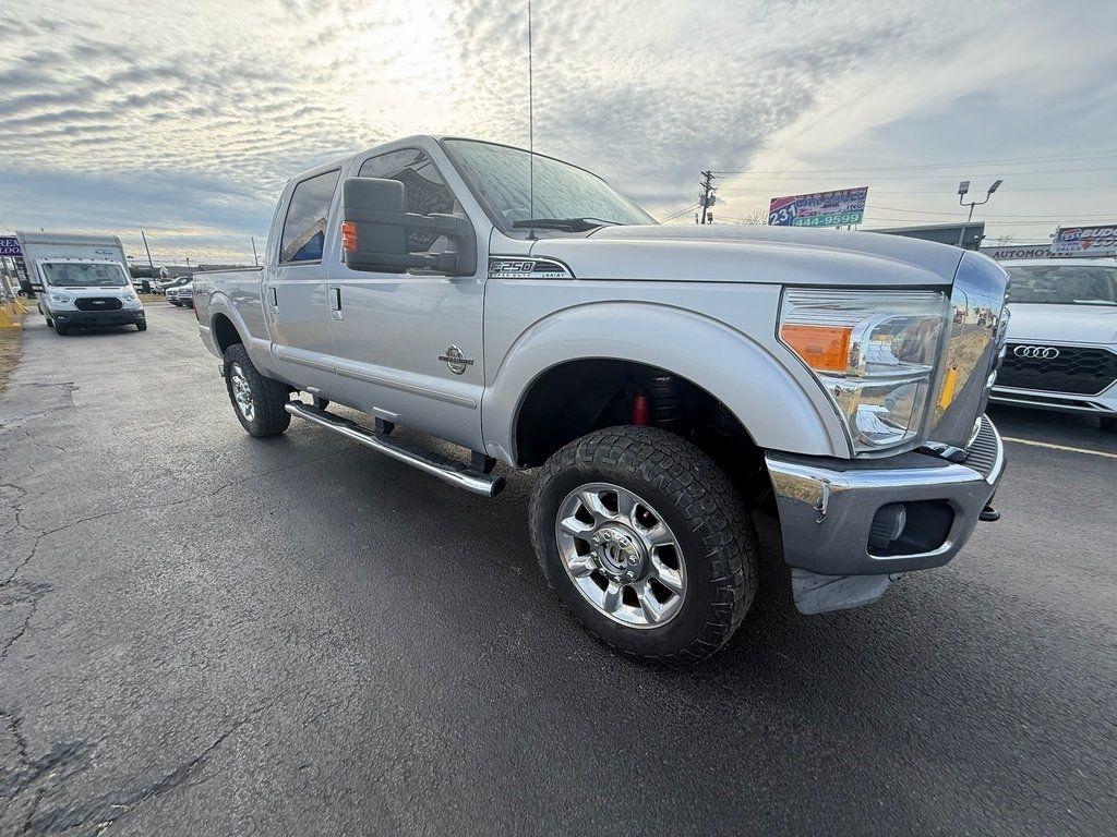 2012 Ford F-250 SD Lariat Crew Cab 4WD