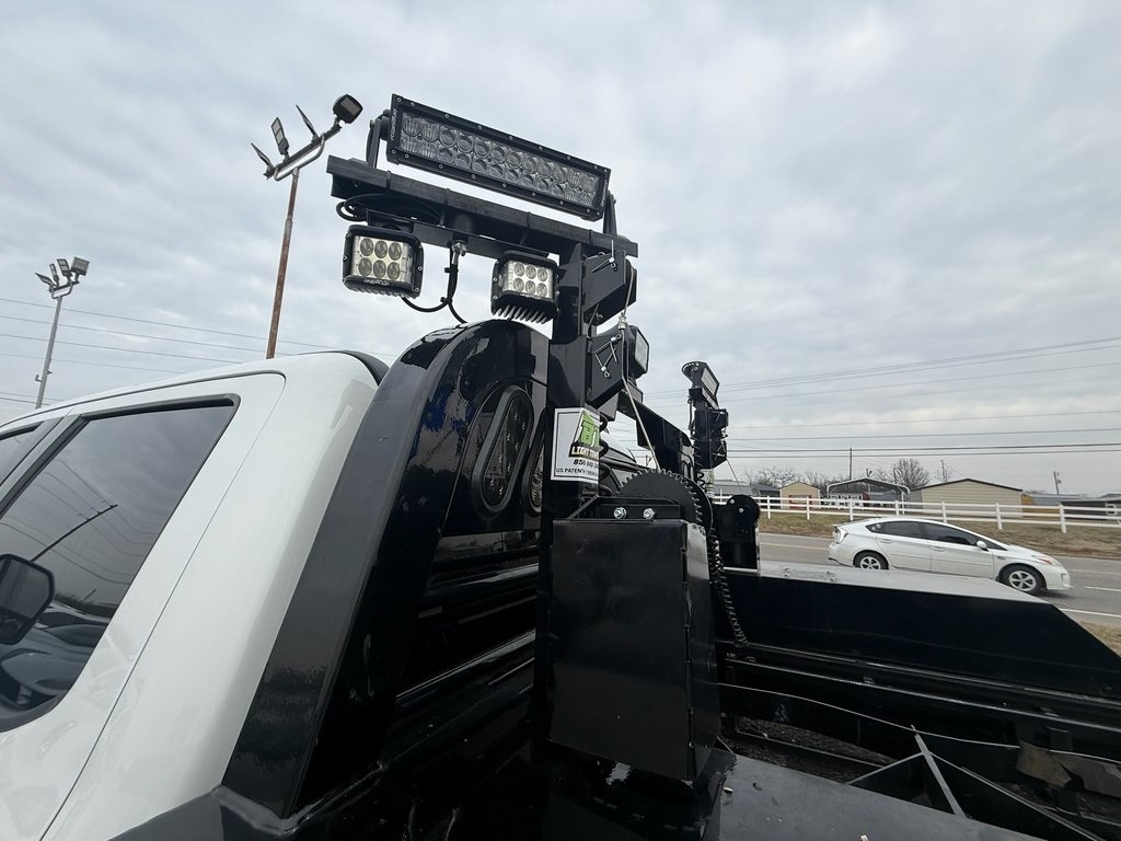 Ford F-350 SD Platinum Crew Cab Long Box 4WD DRW 2025