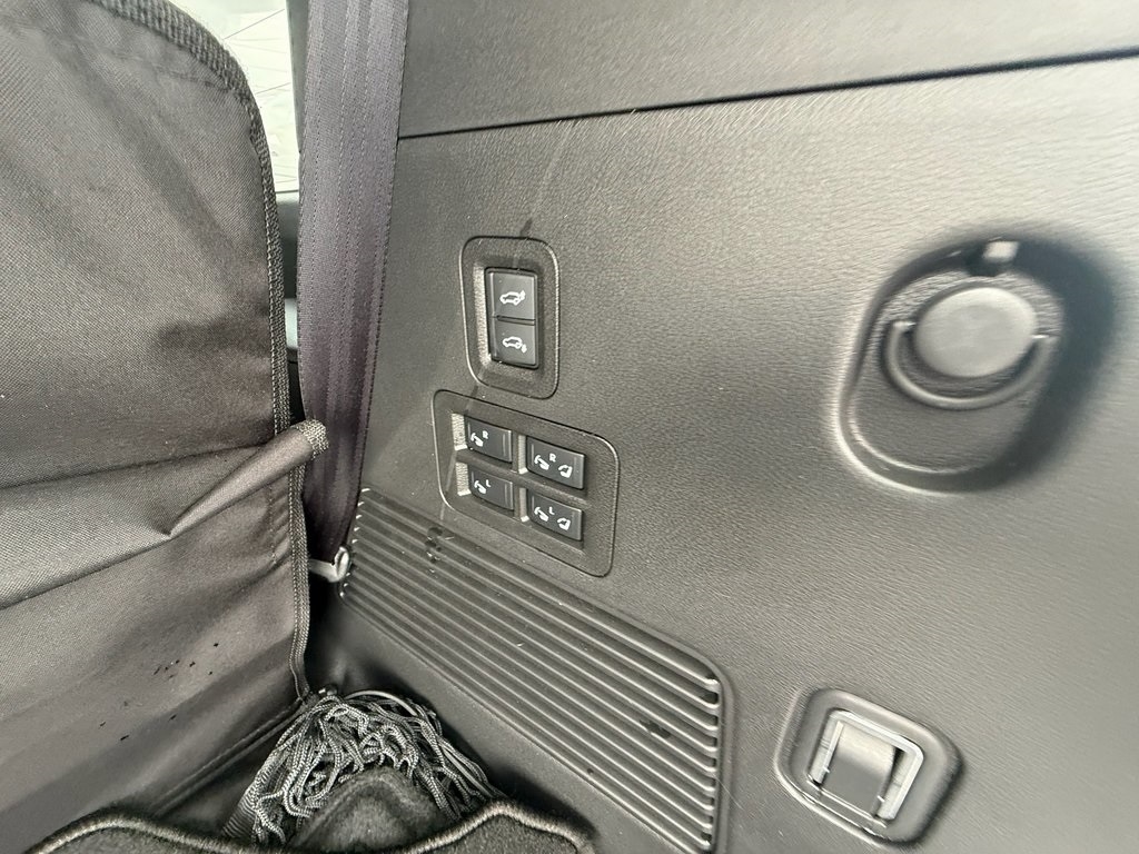 Nissan Armada PRO-4X 4WD 2025