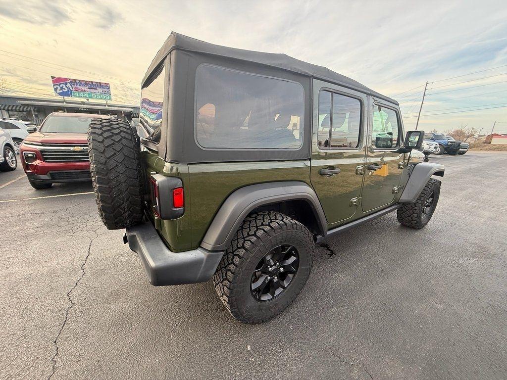 Jeep Wrangler Unlimited Willys Sport 2021