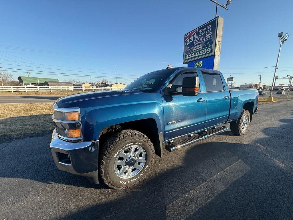 Chevrolet Silverado 2500HD LT Crew Cab 4WD 2015