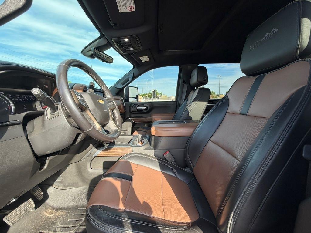 Chevrolet Silverado 2500HD  2021