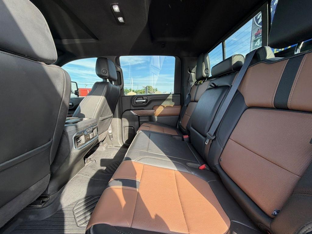 Chevrolet Silverado 2500HD  2021