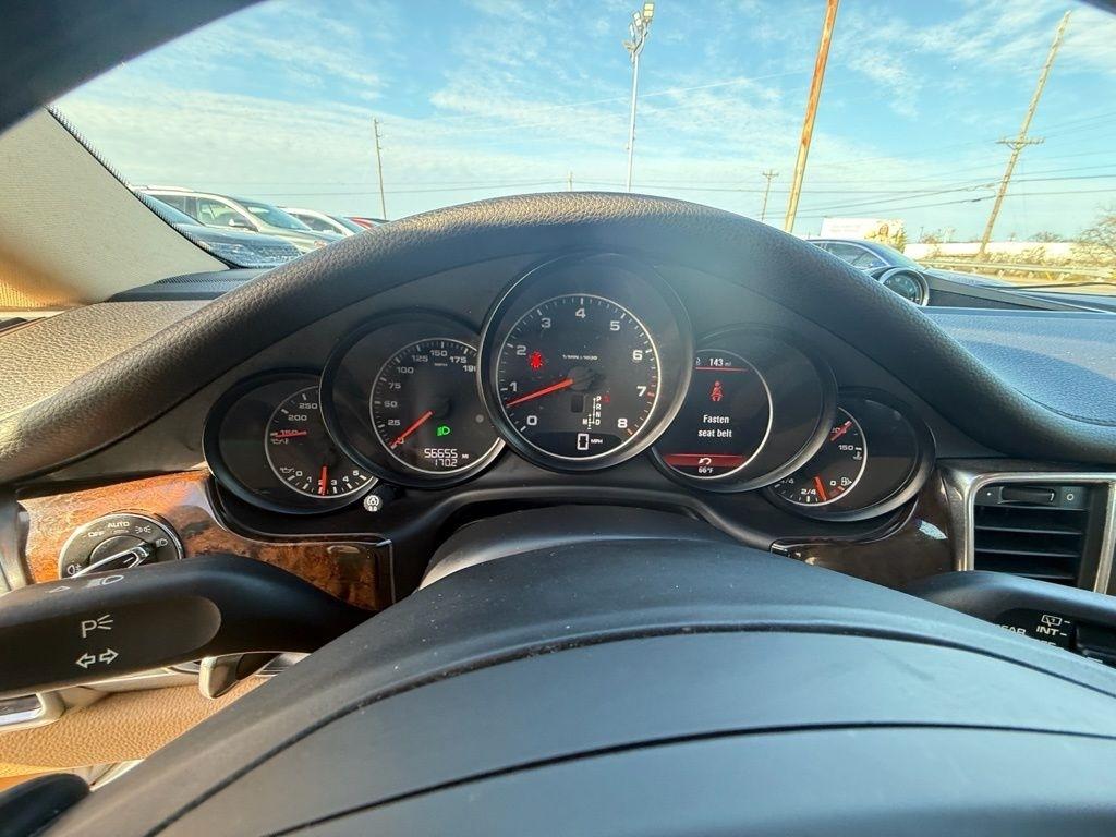 Porsche Panamera 4 2015