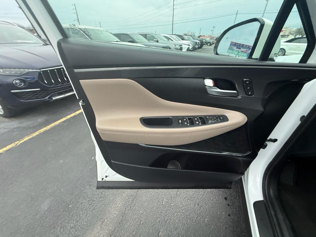 Hyundai Santa Fe Limited AWD 2022