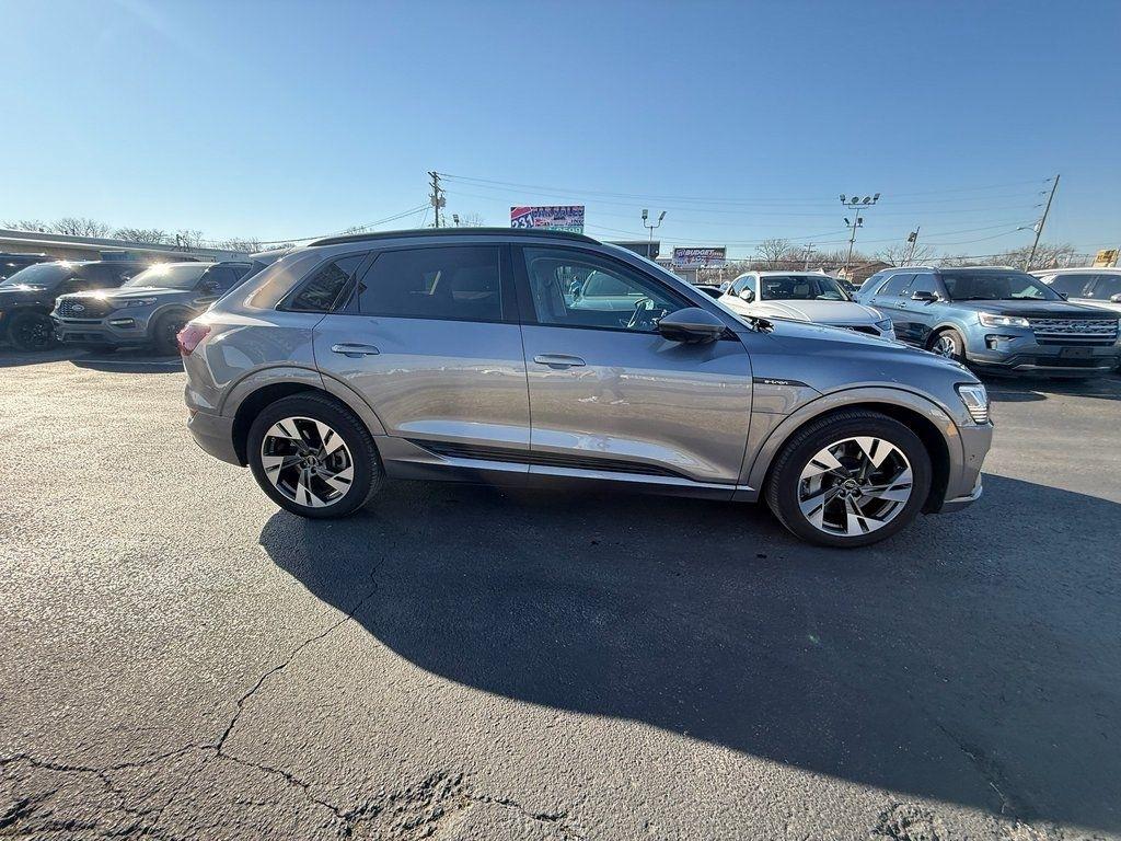 Audi E-Tron Premium quattro 2023
