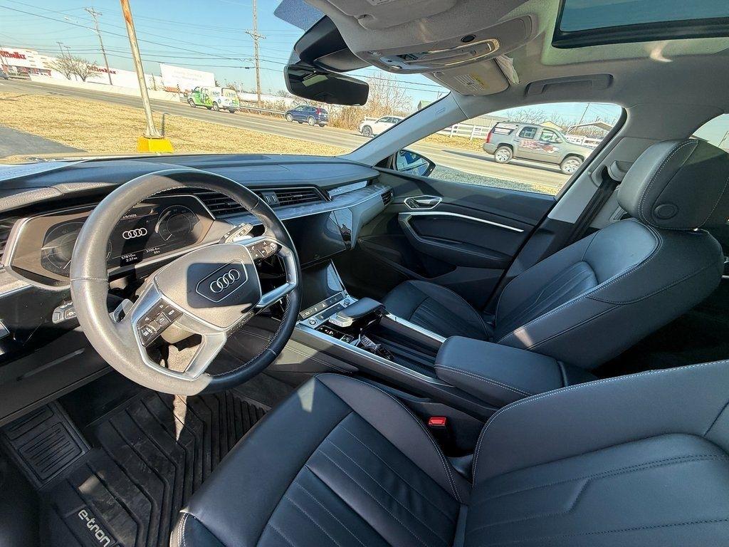 Audi E-Tron Premium quattro 2023