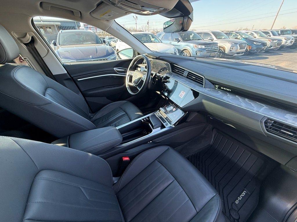 Audi E-Tron Premium quattro 2023