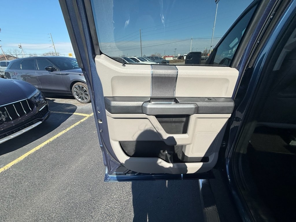 Ford F-150 XLT SuperCrew 5.5-ft. Bed 4WD 2016