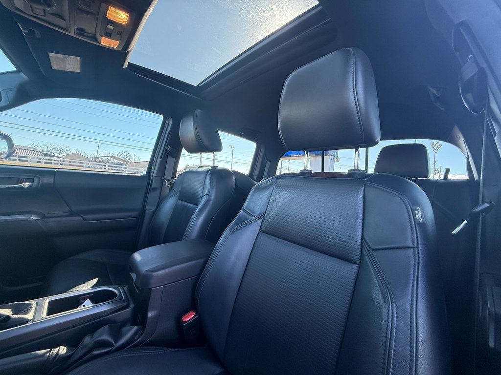 Toyota Tacoma SR5 Double Cab Long Bed V6 6AT 4WD 2020