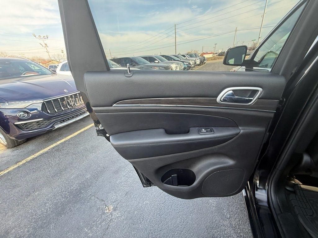 Jeep Grand Cherokee Overland 4WD 2018