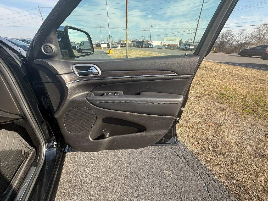 Jeep Grand Cherokee Overland 4WD 2018