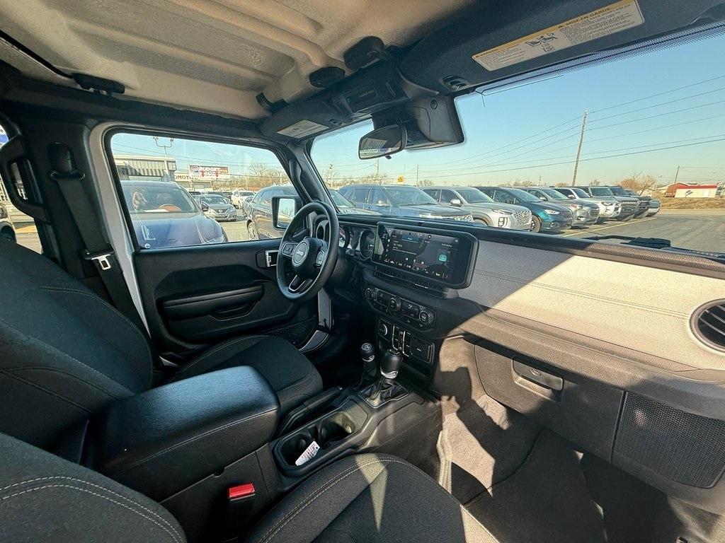 Jeep Wrangler 4xe Sport S 2024