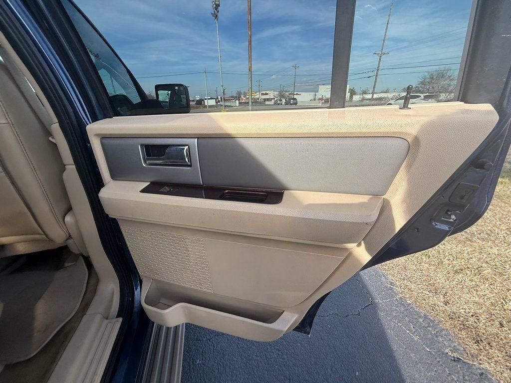 Ford Expedition King Ranch 2WD 2013