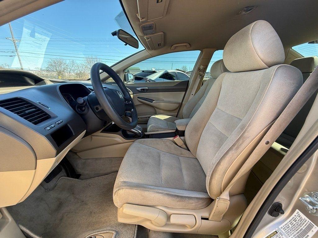 Honda Civic LX Sedan AT 2006