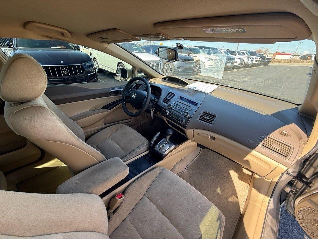 Honda Civic LX Sedan AT 2006