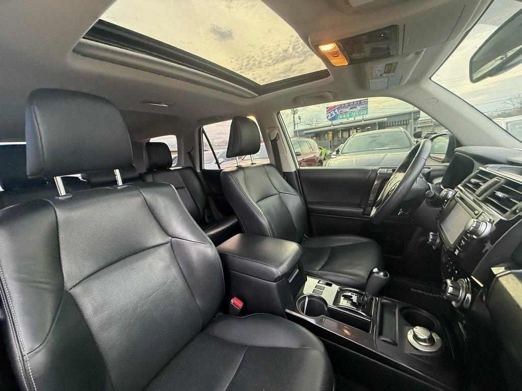 Toyota 4Runner Limited 4WD V6 2019