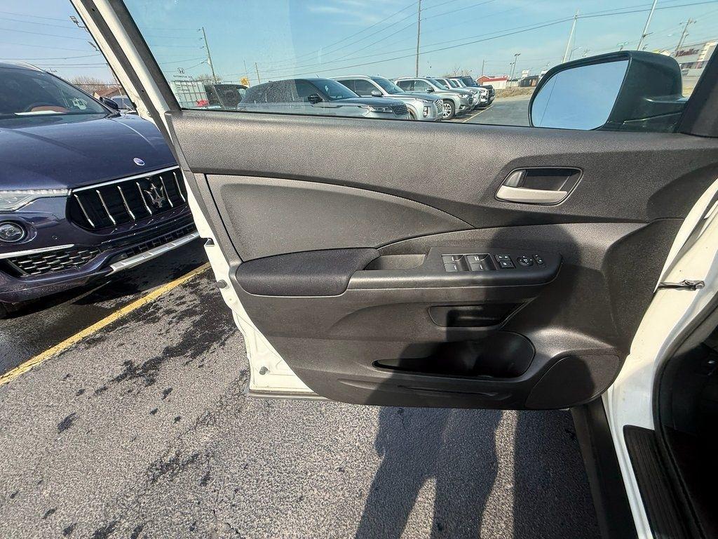 Honda CR-V LX 2WD 2015