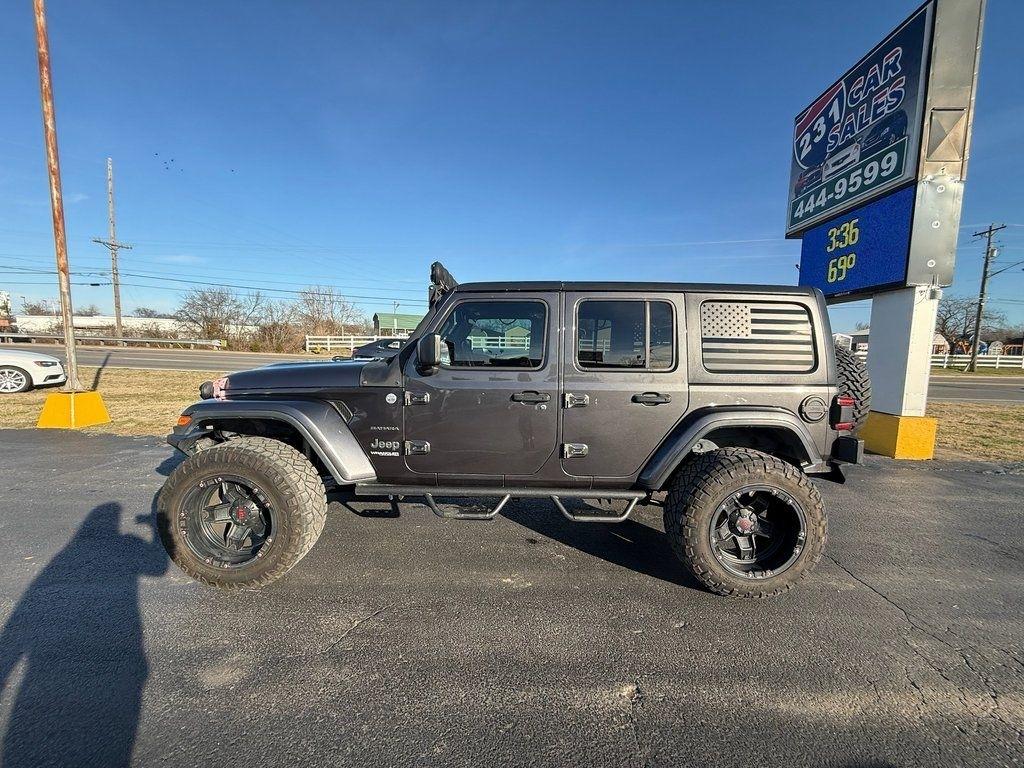 Jeep Wrangler Unlimited Sahara 2018