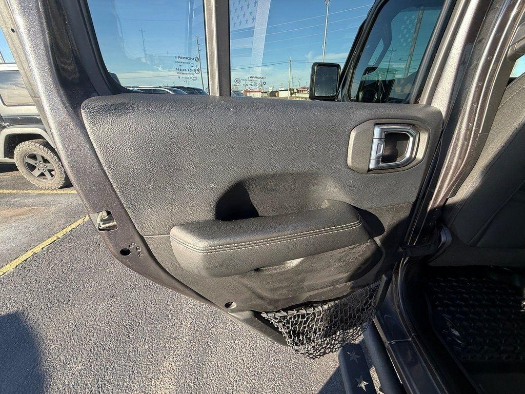 Jeep Wrangler Unlimited Sahara 2018