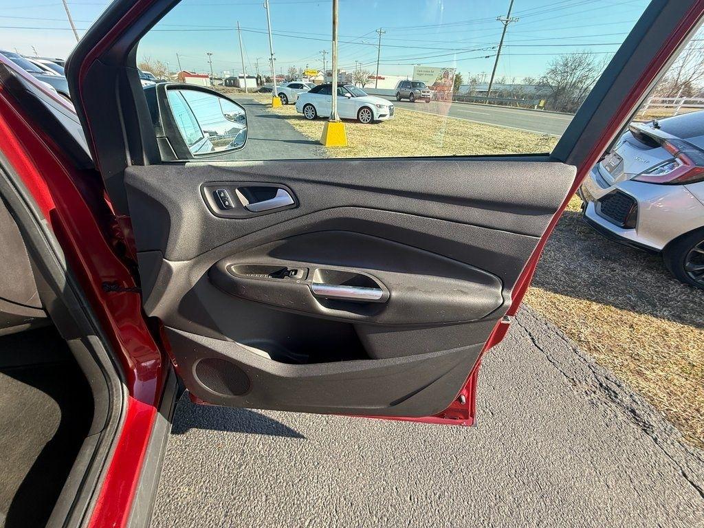 Ford Escape SE FWD 2014