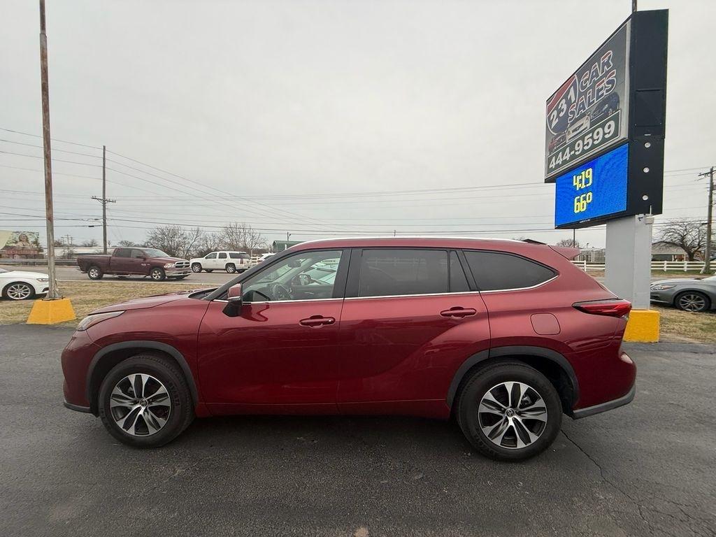 Toyota Highlander XLE FWD V6 2020