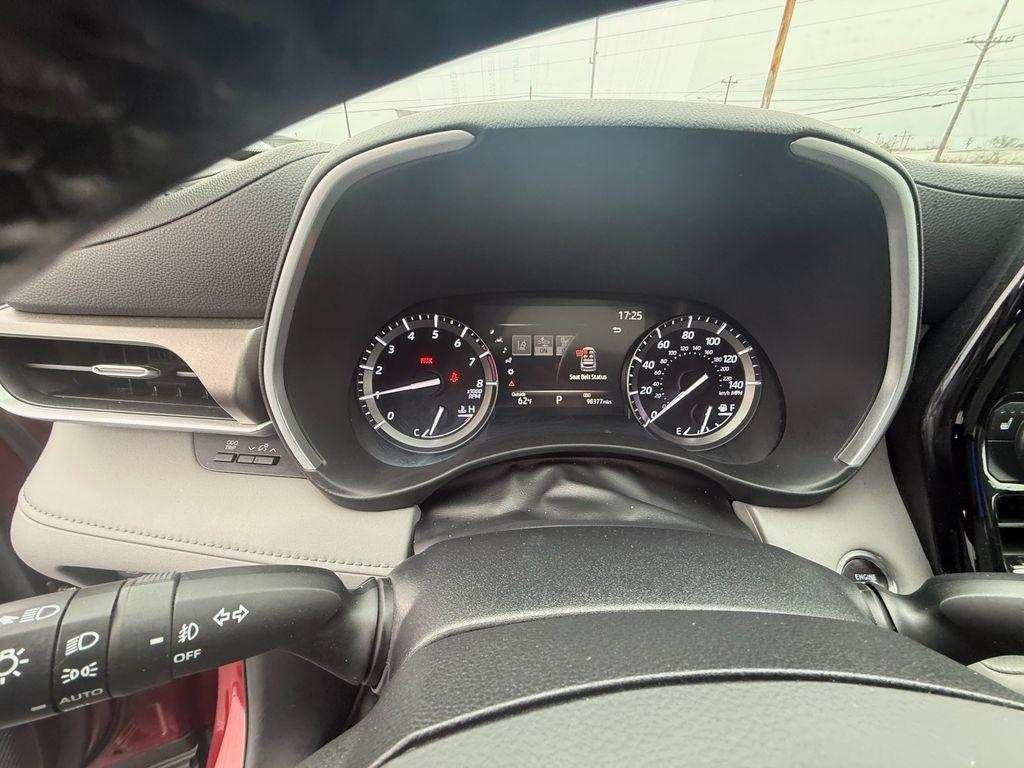 Toyota Highlander XLE FWD V6 2020