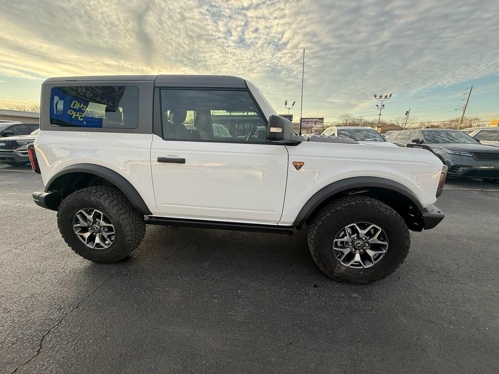 Ford Bronco Badlands 2-Door 2023