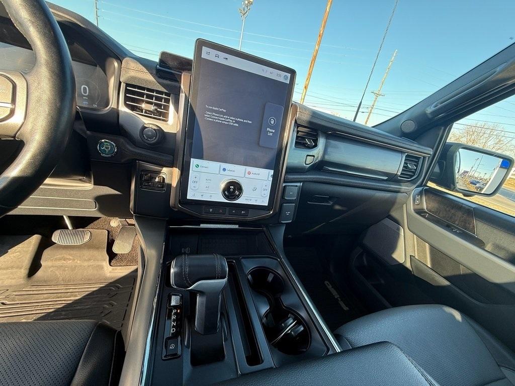 Ford F-150 Lightning Lariat 2022