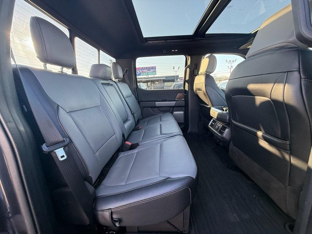 Ford F-150 Lightning Lariat 2022