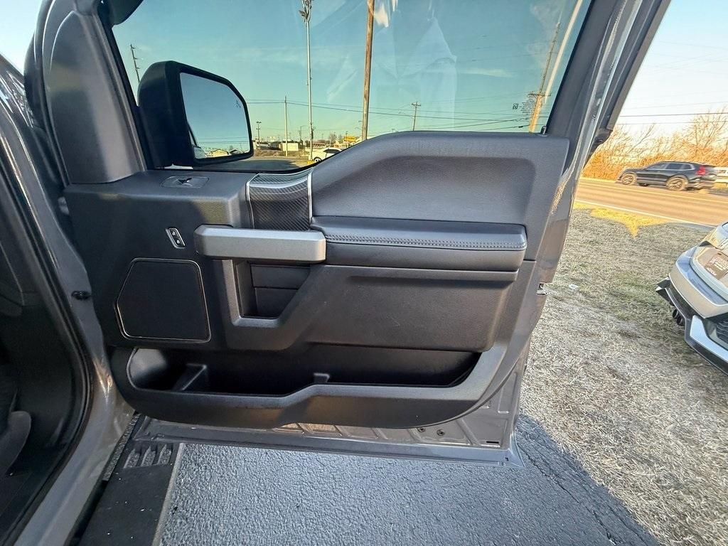 Ford F-150 Raptor SuperCrew 4WD 2020