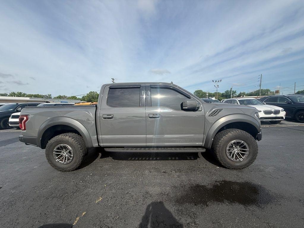Ford F-150 Raptor SuperCrew 4WD 2020
