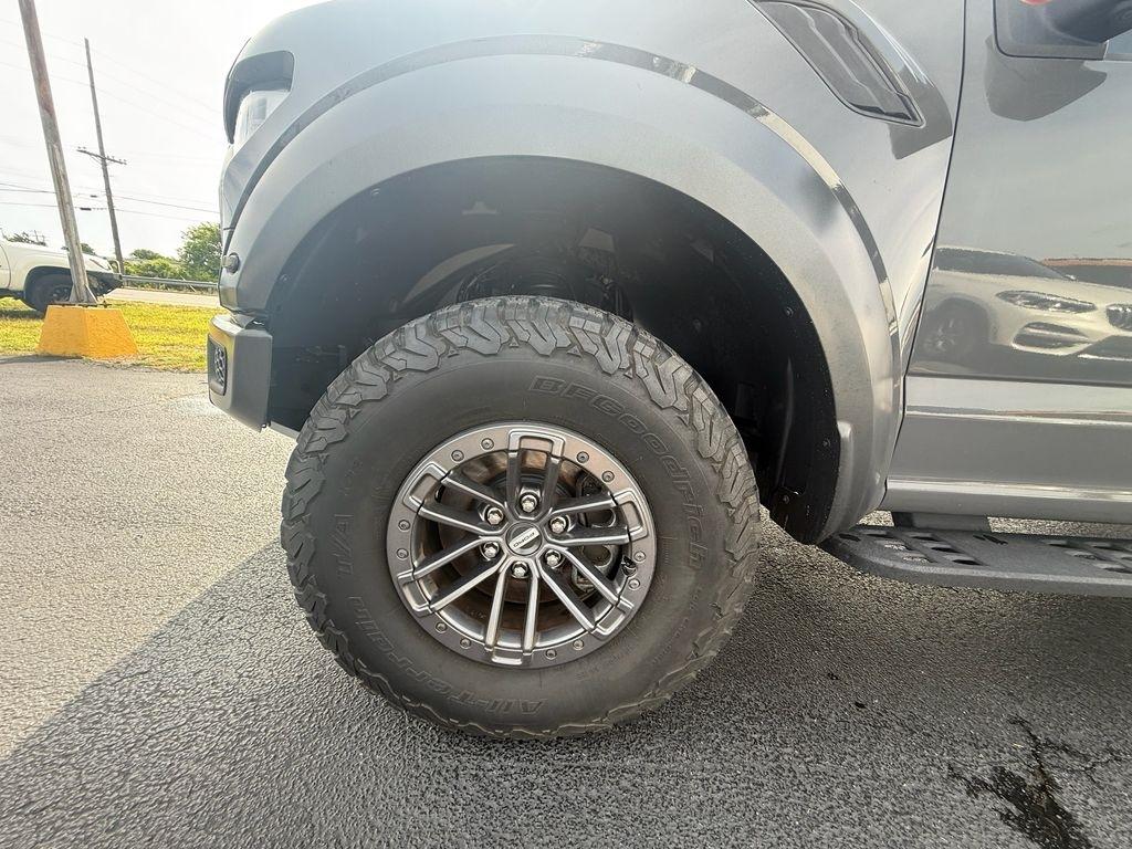 Ford F-150 Raptor SuperCrew 4WD 2020