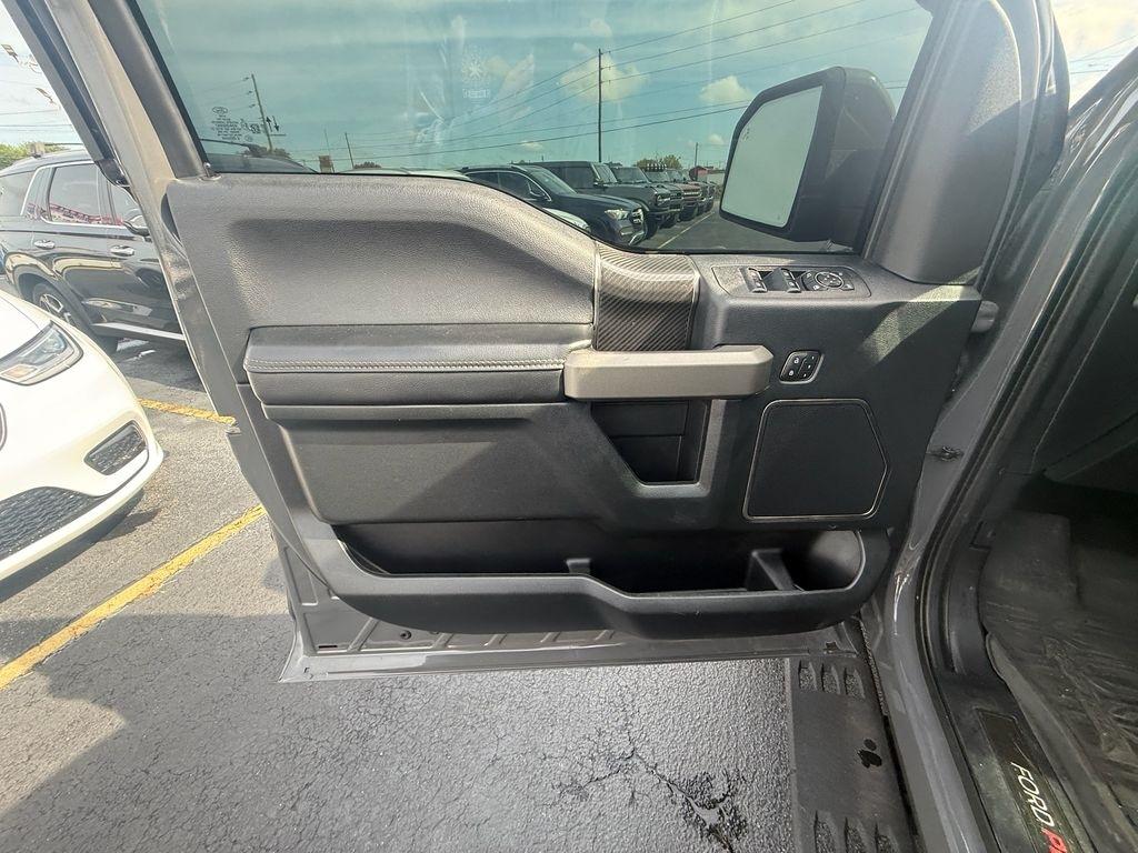 Ford F-150 Raptor SuperCrew 4WD 2020
