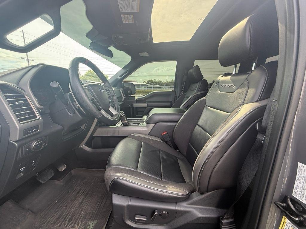 Ford F-150 Raptor SuperCrew 4WD 2020