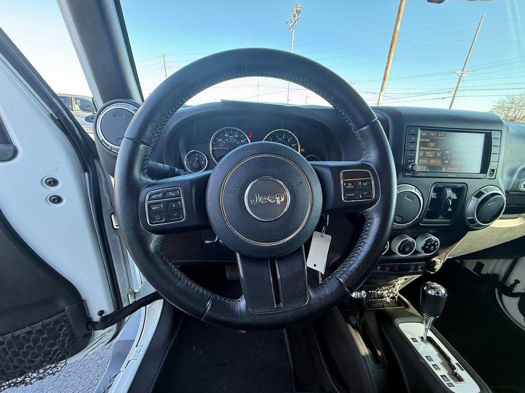 Jeep Wrangler Unlimited Sahara 4WD 2017