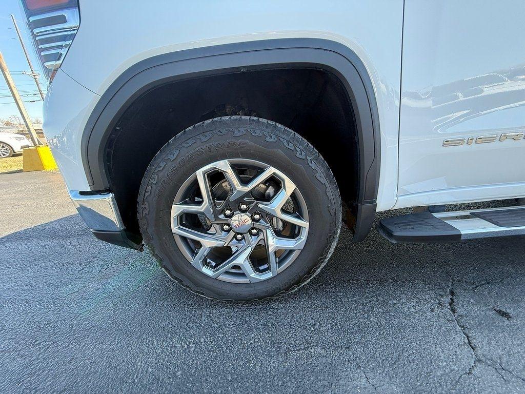 GMC Sierra 1500 SLT Crew Cab 4WD 2025