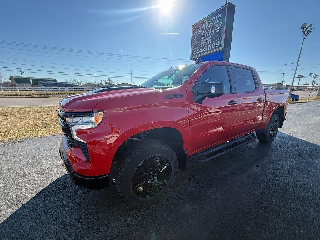 Chevrolet Silverado 1500 Trail Boss LT Crew Cab 4WD 2024