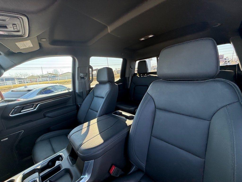 Chevrolet Silverado 1500 Trail Boss LT Crew Cab 4WD 2024