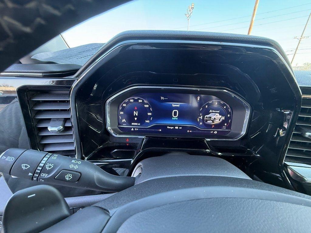 Chevrolet Silverado 1500 Trail Boss LT Crew Cab 4WD 2024