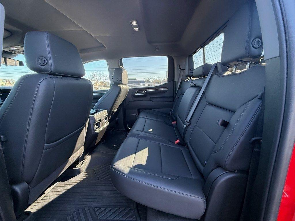 Chevrolet Silverado 1500 Trail Boss LT Crew Cab 4WD 2024