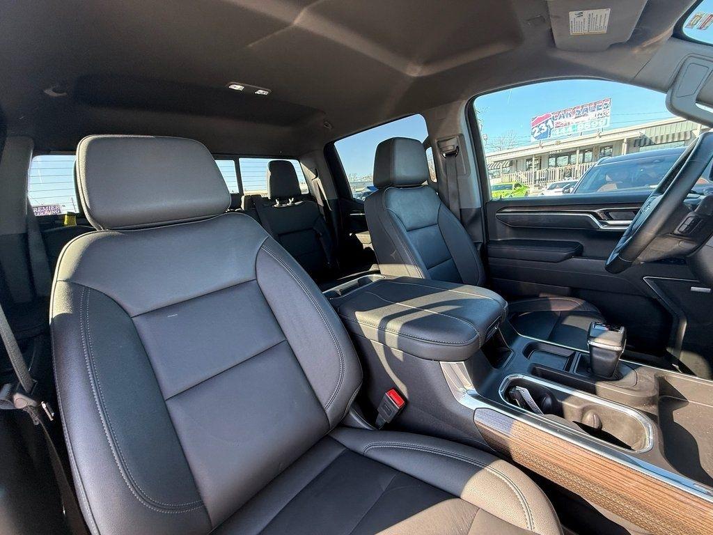 Chevrolet Silverado 1500 Trail Boss LT Crew Cab 4WD 2024